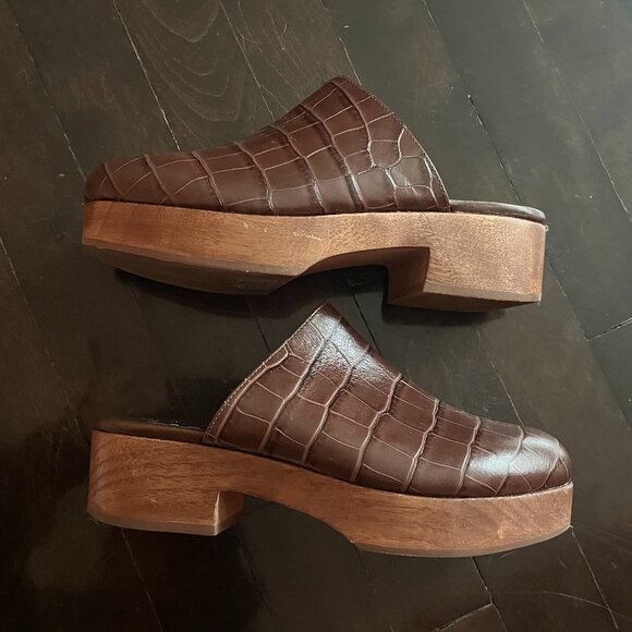 Aqua Brown Crocodile Leather Clogs with Wooden Platform, Size 6.5 - Picture 5 of 7